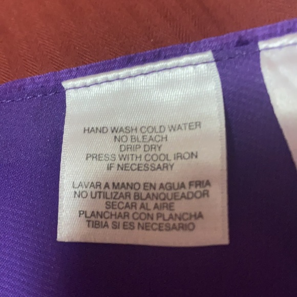 Jones Wear Skirt - Picture 3 of 5